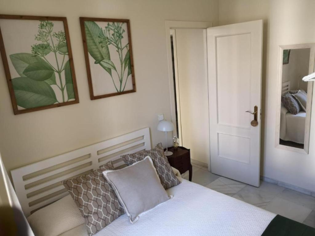 San Pablo Premium Suites Séville Extérieur photo