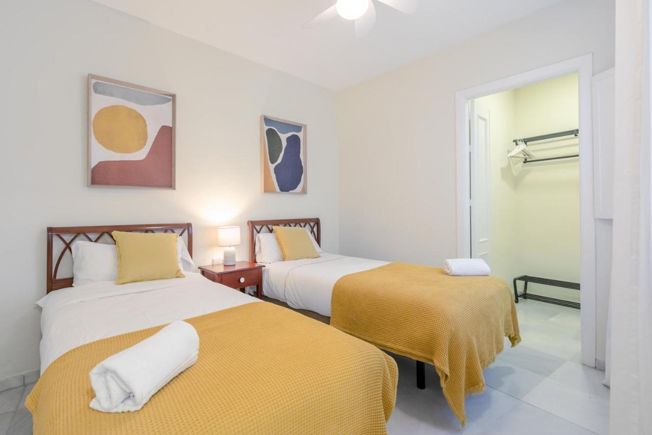 San Pablo Premium Suites Séville Extérieur photo