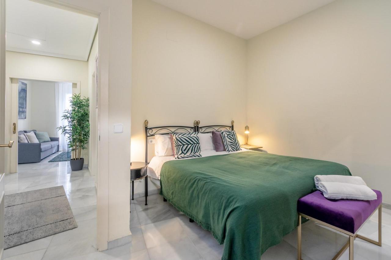San Pablo Premium Suites Séville Extérieur photo